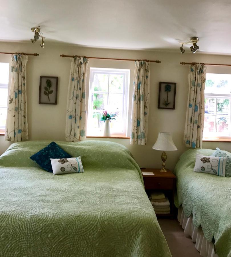 High Mead Bed & Breakfast Woodsford Bagian luar foto